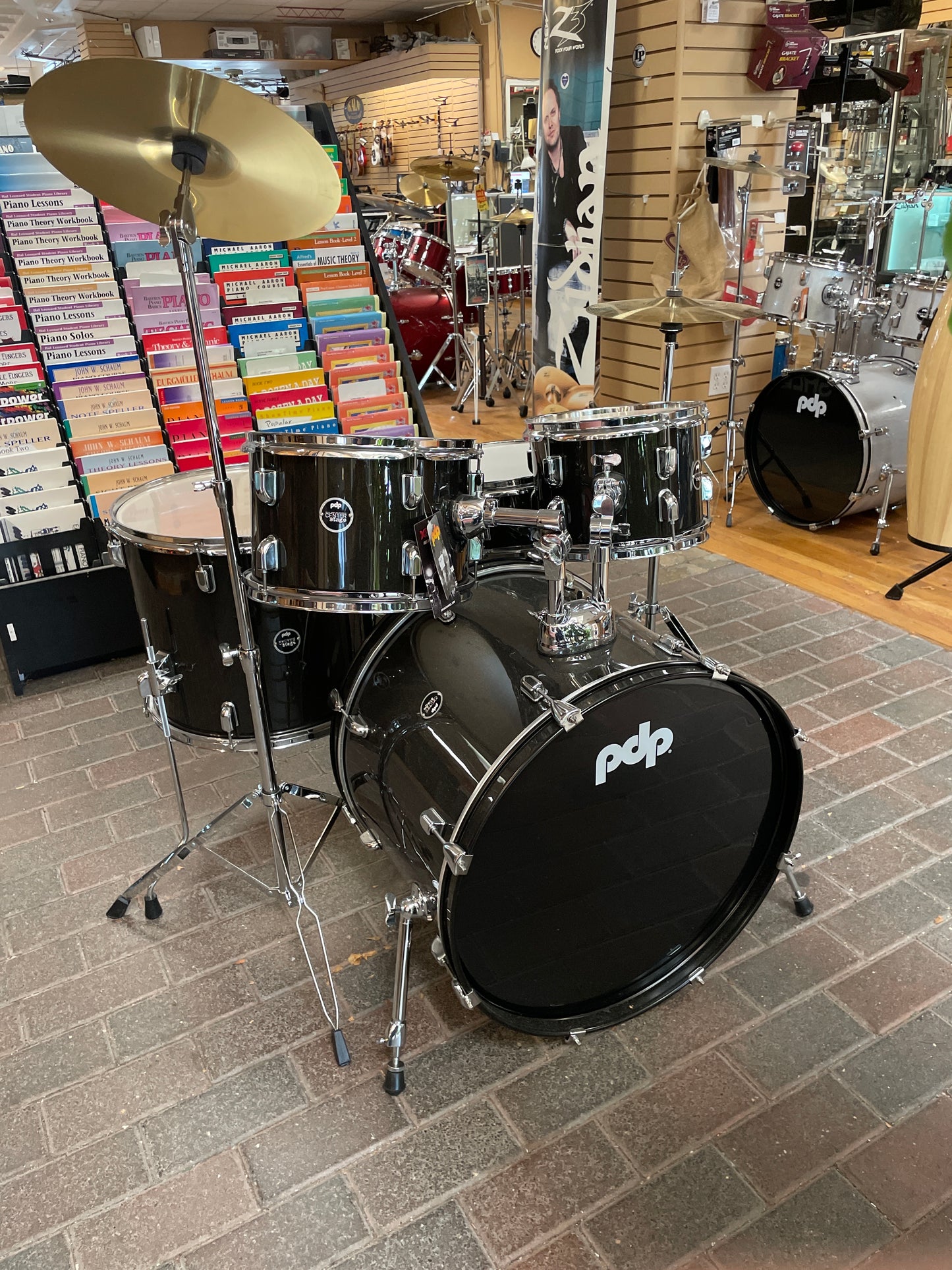 CENTERstage Drum Set, 5pc, 22" Black Sparkle