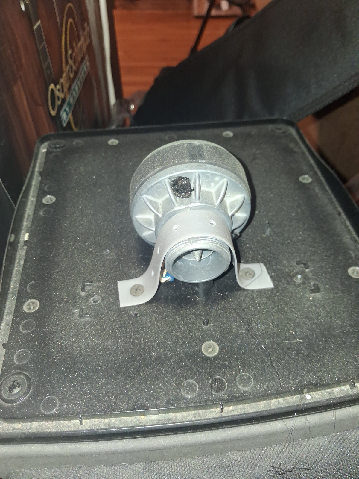 40-4067 Optimus Tower Speakers Local Pick Up Only!