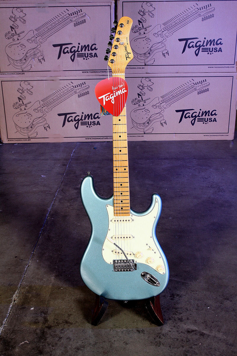 Tagima TG-530 Woodstock Series Strat Style Electric in Lake Placid Blue