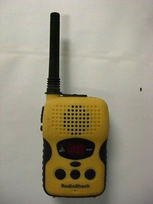 RadioShack Compact Sports Radio 2-Way Personal Radio Cat# 210-1871