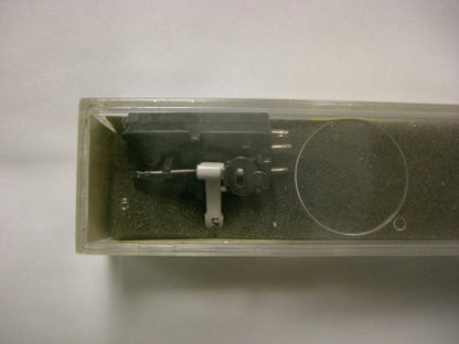 Vintage 274 Electro Voice Ceramic Phonograph Cartridge and Needle