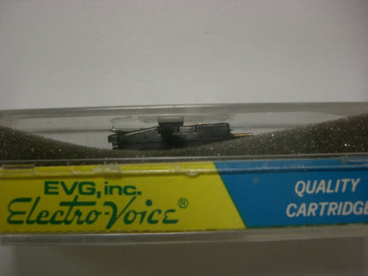 Vintage 5126 Electro Voice Ceramic Phonograph Cartridge and Needle