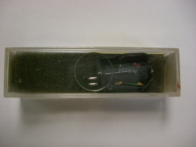 Vintage 5204 Electro Voice Ceramic Phonograph Cartridge and Needle
