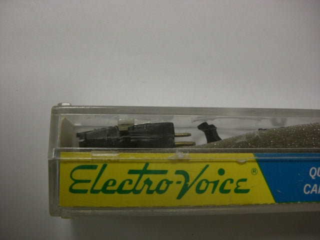 Vintage 5208 Electro Voice Ceramic Phonograph Cartridge and Needle
