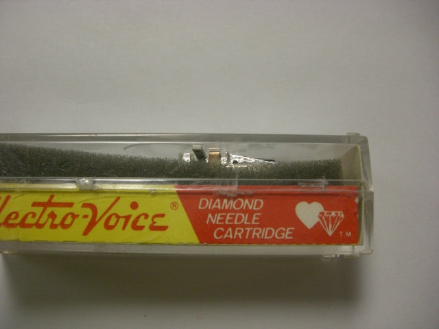 Vintage 5224D Electro Voice Ceramic Phonograph Cartridge and Diamond Needle