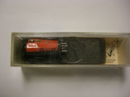 Vintage 5227 Electro Voice Ceramic Phonograph Cartridge and Needle