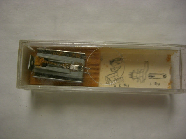 Vintage 5333D Electro Voice Ceramic Phonograph Cartridge and Diamond Needle