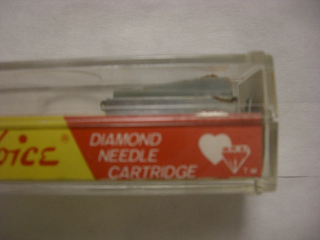 Vintage 5333D Electro Voice Ceramic Phonograph Cartridge and Diamond Needle
