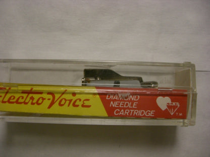 Vintage 5345D Electro Voice Ceramic Phonograph Cartridge and Diamond Needle