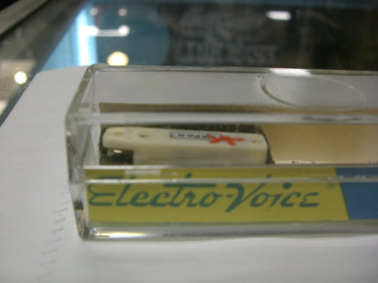 Vintage 5443 Electro Voice Ceramic Phonograph Cartridge and Needle