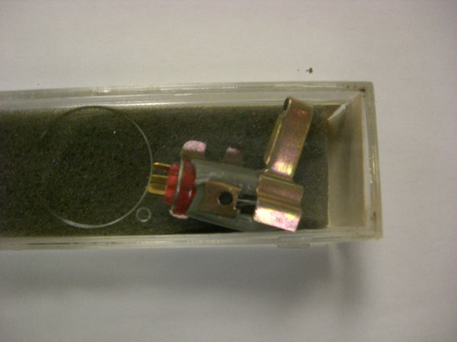 Vintage 220 Electro Voice Ceramic Phonograph Cartridge and Needle