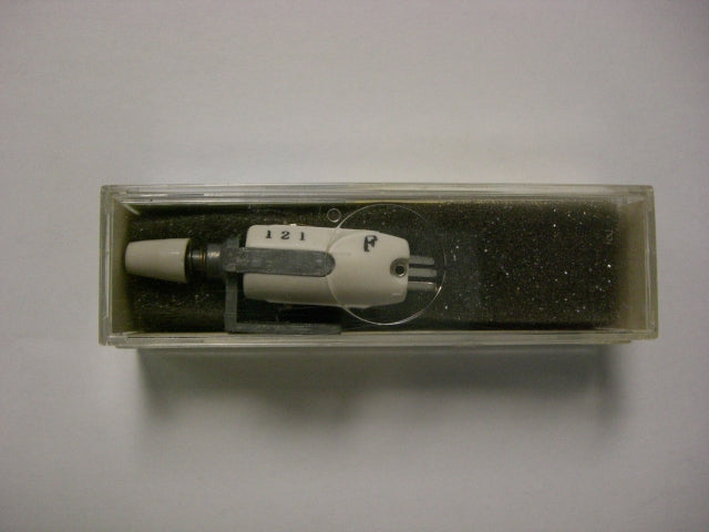 Vintage 121 Electro Voice Ceramic Phonograph Cartridge and Needle