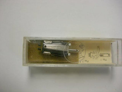 Vintage 97 Electro Voice Ceramic Phonograph Cartridge and Needle